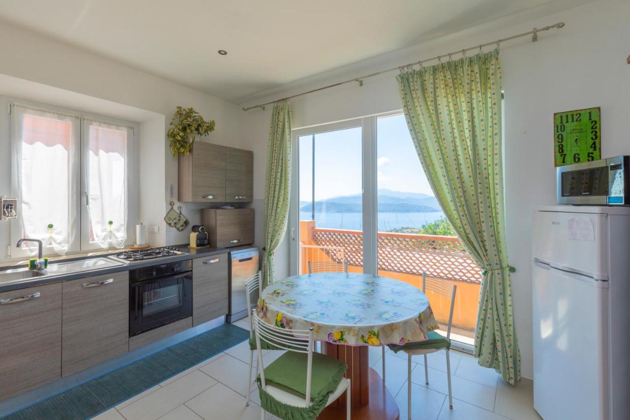 Appartement Residenza Bellavista - Helloelba à Capoliveri  Extérieur photo